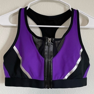 Fabletics Emmy Zip Front Sports‎ Bra Size Small